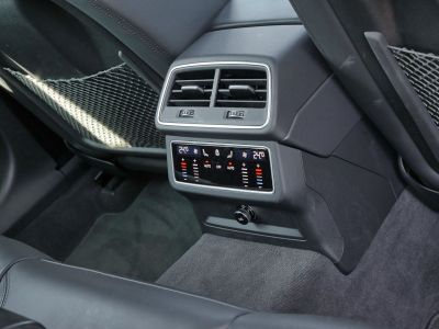Audi A6 Avant 40 TDI 204 ch S tronic 7 Sport   - 14
