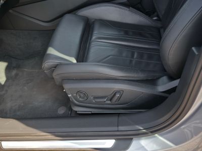 Audi A6 Avant 40 TDI 204 ch S tronic 7 Sport   - 17