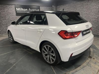 Audi A1 Sportback 15 35 TFSI - 150 - BV S-Tronic Design Luxe   - 3