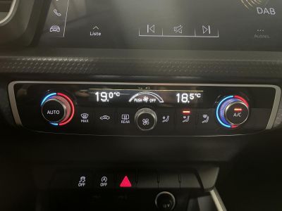 Audi A1 Sportback 15 35 TFSI - 150 - BV S-Tronic Design Luxe   - 16