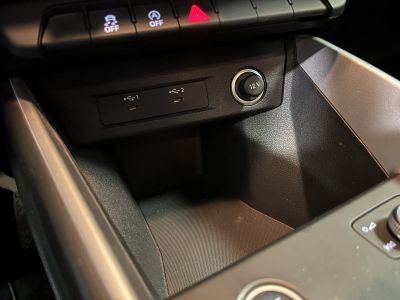 Audi A1 Sportback 15 35 TFSI - 150 - BV S-Tronic Design Luxe   - 33