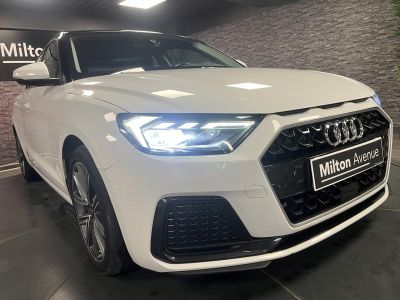 Audi A1 Sportback 15 35 TFSI - 150 - BV S-Tronic Design Luxe   - 39