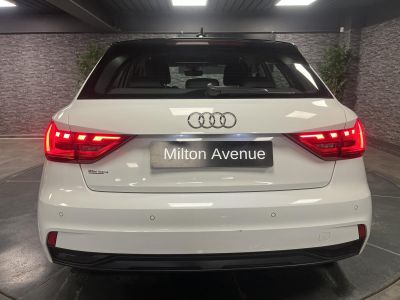 Audi A1 Sportback 15 35 TFSI - 150 - BV S-Tronic Design Luxe   - 41
