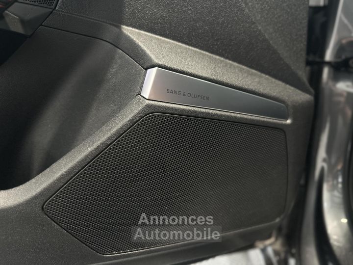 Audi RS3 Sportback 25 TFSI 400 ch Quattro Pack Performance / Ligne Akrapovic / Garantie 04/2028 - 20