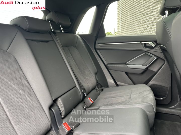 Audi Q3 35 TFSI 150 ch S tronic 7 S line - 7