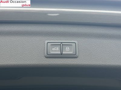 Audi Q3 35 TFSI 150 ch S tronic 7 S line   - 9