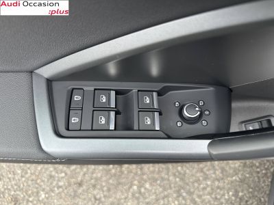 Audi Q3 35 TFSI 150 ch S tronic 7 S line   - 12