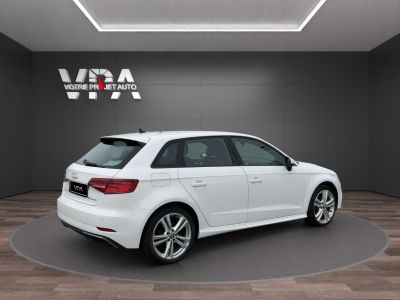 Audi A3 Sportback · 40 e-tron 204ch · S line · LED · GPS · Attelage · Sièges chauffants   - 2