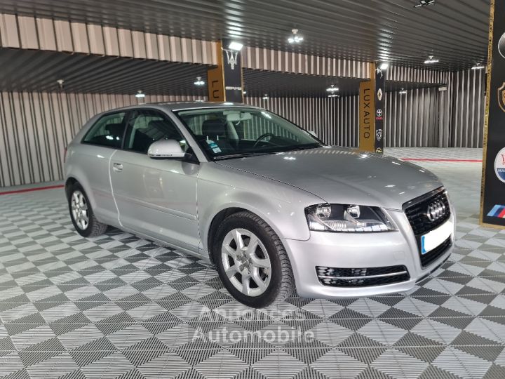 Audi A3 16 TDI 105 CV PACK  Ambiente * REPRISE POSSIBLE * - 1