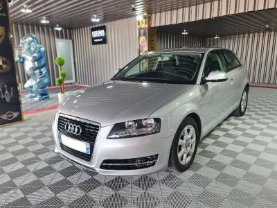 Audi A3 16 TDI 105 CV PACK  Ambiente * REPRISE POSSIBLE *   - 2