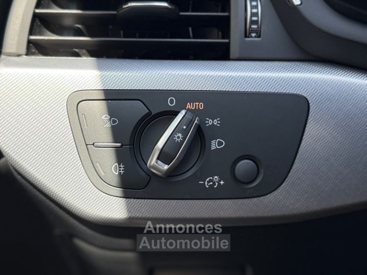 Audi A4 Avant 35 tdi 163 cv avus s tronic - 21