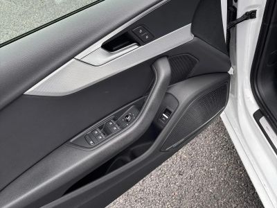 Audi A4 14 tfsi 150 s-line s-tronic bva   - 6