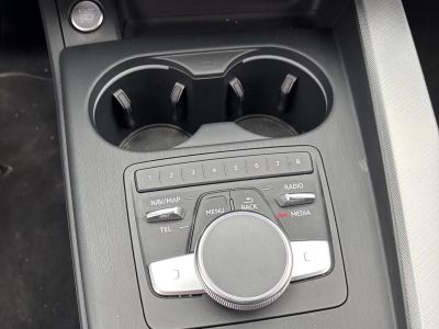 Audi A4 14 tfsi 150 s-line s-tronic bva   - 14