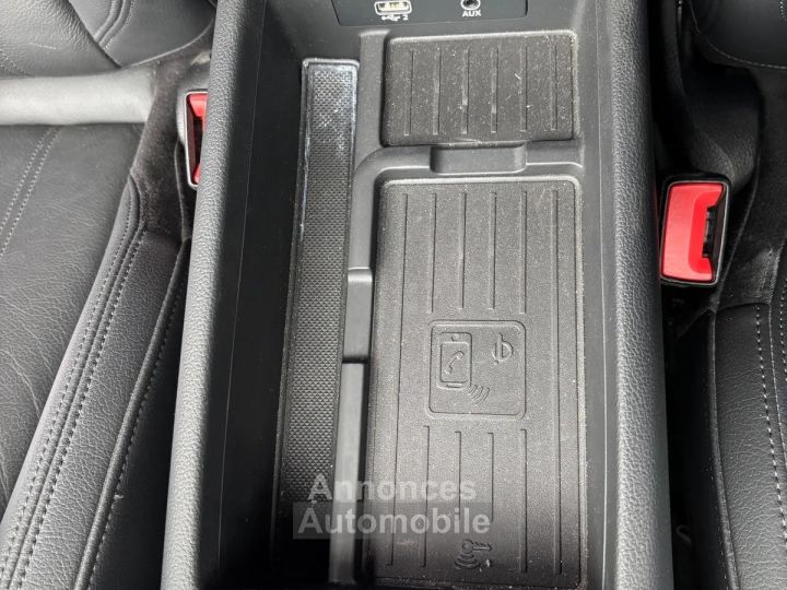Audi A4 14 tfsi 150 s-line s-tronic bva - 15