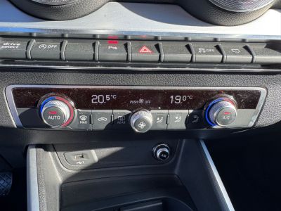 Audi Q2 30 TDI 116 S LINE Ext GPS Caméra Hayon Keyless JA 18"   - 21