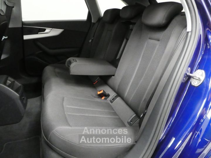 Audi A4 Avant 35 TDI 163CH BUSINESS LINE S TRONIC 7 9CV - 8