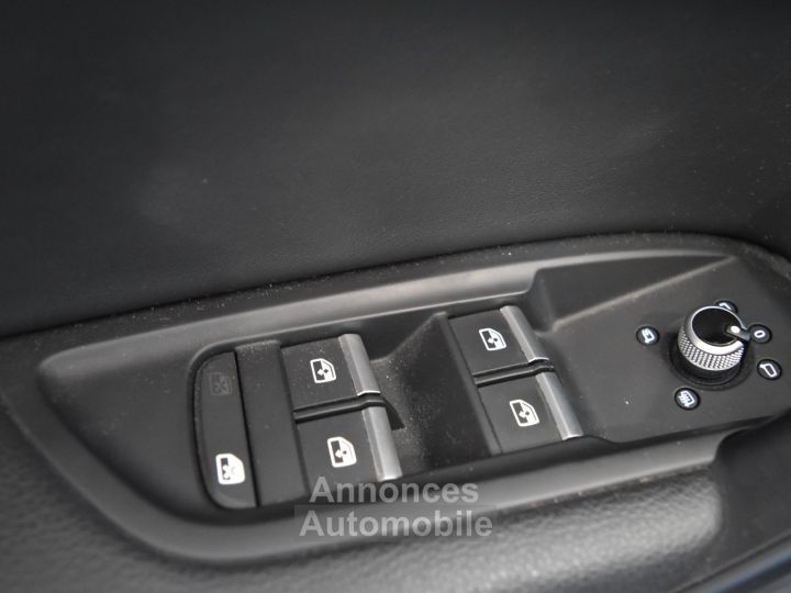 Audi Q5 40 TDI 190 S tronic 7 Quattro S line - 28