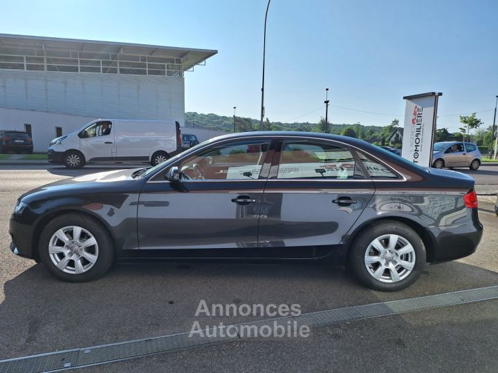 Audi A4 18 TFSI 160 cv Attraction - 4