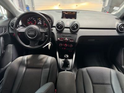Audi A1 14 TFSI 122 Ambiente   - 13