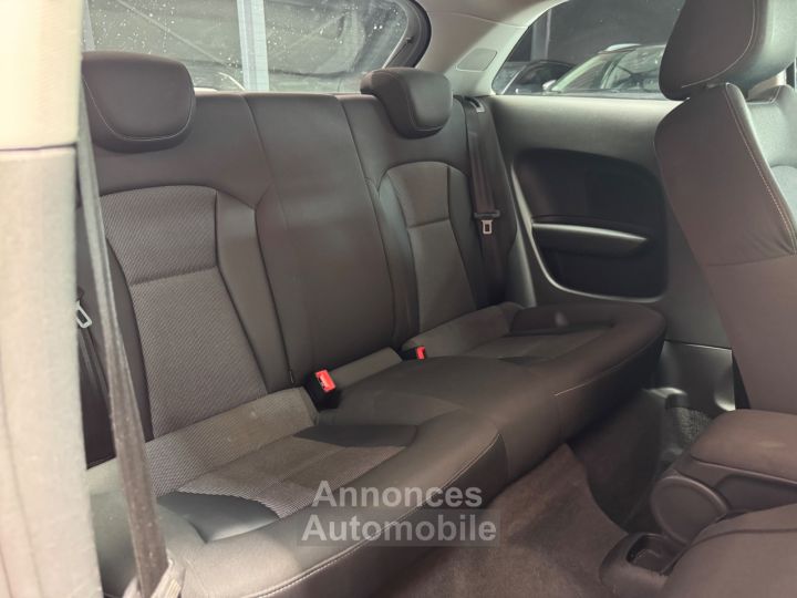 Audi A1 14 TFSI 122 Ambiente - 17