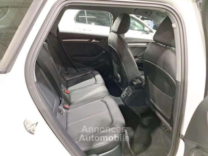 Audi A3 Sportback 30TFSi Design - 8