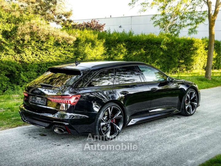 Audi RS6 Avant Quattro - 18