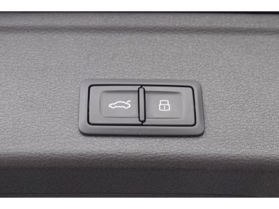 Audi A4 Avant 20 TDI 190 Design Luxe   - 10