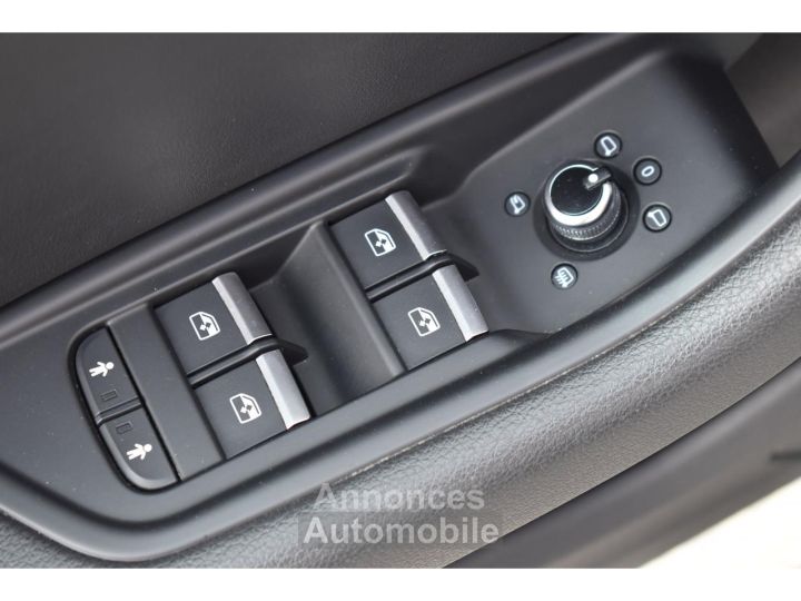 Audi A4 Avant 20 TDI 190 Design Luxe - 11