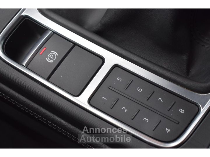 Audi A4 Avant 20 TDI 190 Design Luxe - 32