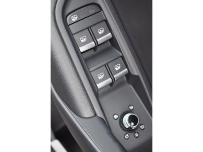 Audi Q5 50 TFSI e 299 S tronic 7 Quattro S line   - 11