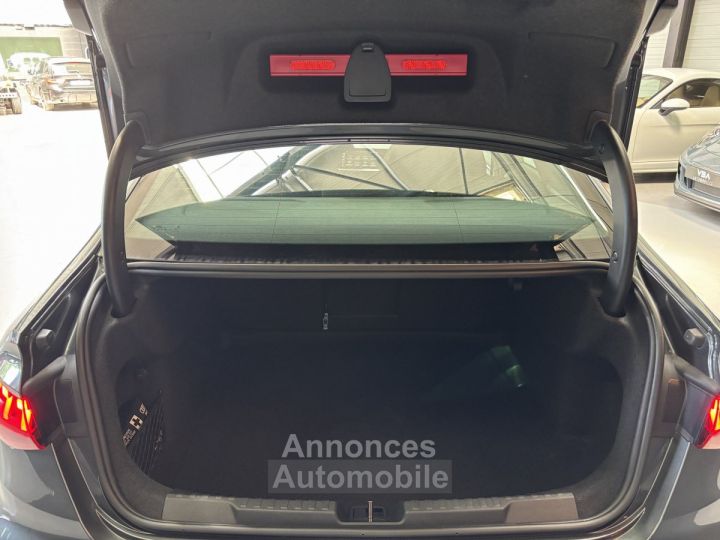 Audi A3 Berline (4) 35 TDI 150 S Tronic S Line - 17