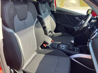 Audi Q2 30 TDI 116 S LINE Ext GPS Caméra Hayon Keyless JA 18"   - 16
