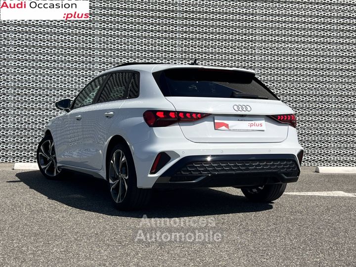 Audi A3 Sportback 35 TFSI Mild Hybrid 150 S tronic 7 S line - 4