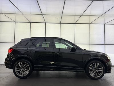Audi Q3 35 TFSI 150 ch S tronic 7 S Edition   - 6