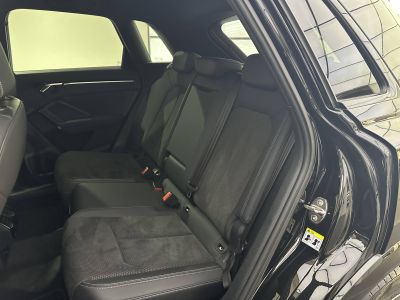 Audi Q3 35 TFSI 150 ch S tronic 7 S Edition   - 10