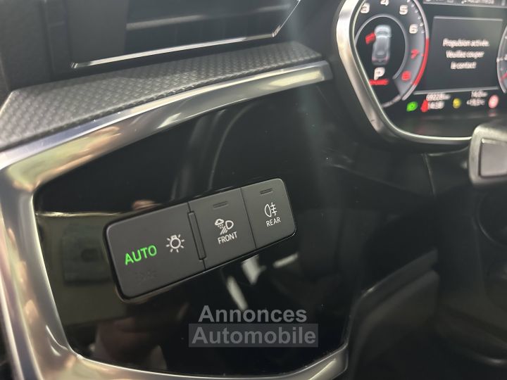 Audi Q3 35 TFSI 150 ch S tronic 7 S Edition - 19