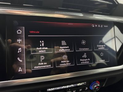 Audi Q3 35 TFSI 150 ch S tronic 7 S Edition   - 39