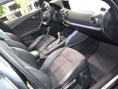 Audi Q2 S-Line 35 TFSI 150 S-Tronic GPS Virtual Pré Sense ACC TO Attelage Car Play Lane JA 19 Sport   - 21
