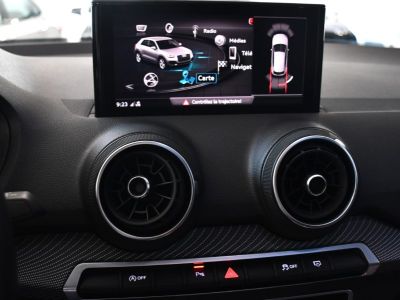 Audi Q2 S-Line 35 TFSI 150 S-Tronic GPS Virtual Pré Sense ACC TO Attelage Car Play Lane JA 19 Sport   - 27