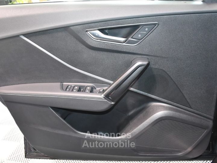 Audi Q2 S-Line 35 TFSI 150 S-Tronic GPS Virtual Pré Sense ACC TO Attelage Car Play Lane JA 19 Sport - 56