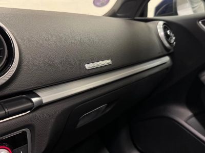 Audi A3 20 tfsi 190 s-line quattro s-tronic bva   - 17