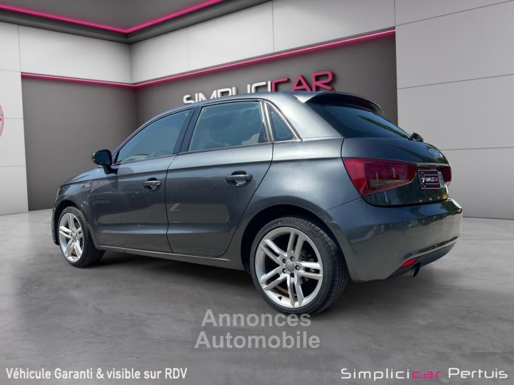 Audi A1 Sportback 16 TDI 105 S line // TOIT PANORAMIQUE // - 6
