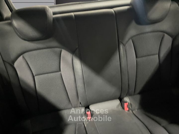 Audi A1 Sportback 16 TDI 105 S line // TOIT PANORAMIQUE // - 12
