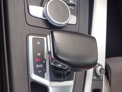 Audi A4 V (B9) 20 TDI 150ch S line S tronic 7   - 10