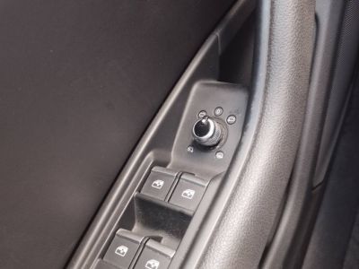 Audi A4 V (B9) 20 TDI 150ch S line S tronic 7   - 14