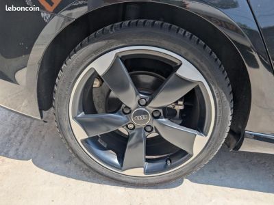 Audi A3 Sportback 20 TDI 150 S line S-TRONIC BVA   - 19