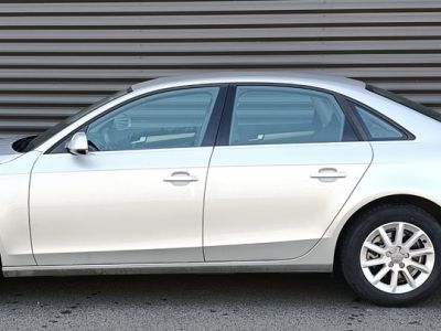 Audi A4 IV 18 TFSI 160 AMBIENTE BVA   - 3
