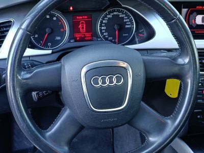 Audi A4 IV 18 TFSI 160 AMBIENTE BVA   - 11