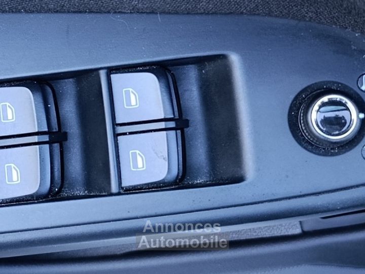 Audi A4 IV 18 TFSI 160 AMBIENTE BVA - 16
