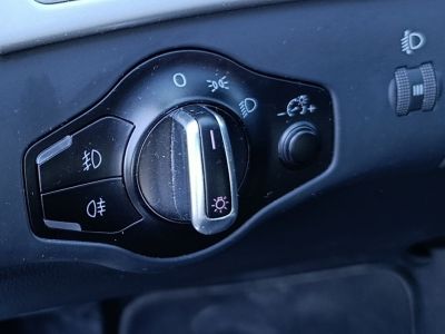 Audi A4 IV 18 TFSI 160 AMBIENTE BVA   - 17